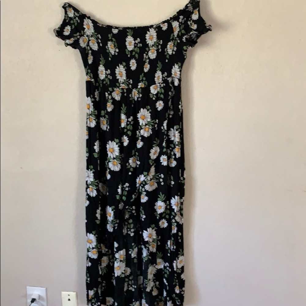 Long, stretchy, sunflower dress.